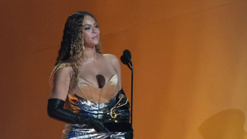 Beyonce breaks all-time Grammy record, Styles wins for best album