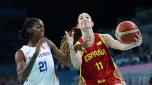 España gana in extremis a Puerto Rico y se acerca a cuartos en el básquet femenino