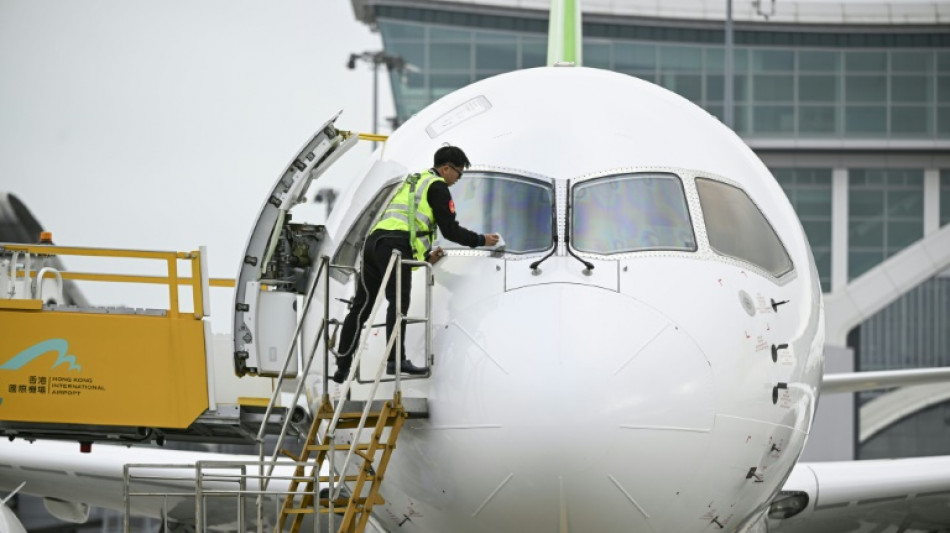 China exibe em Hong Kong seu avião C919 de fabricação local