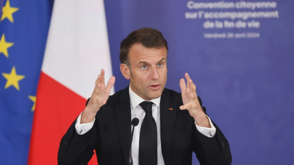 Macron ready to 'open debate' on nuclear European defence