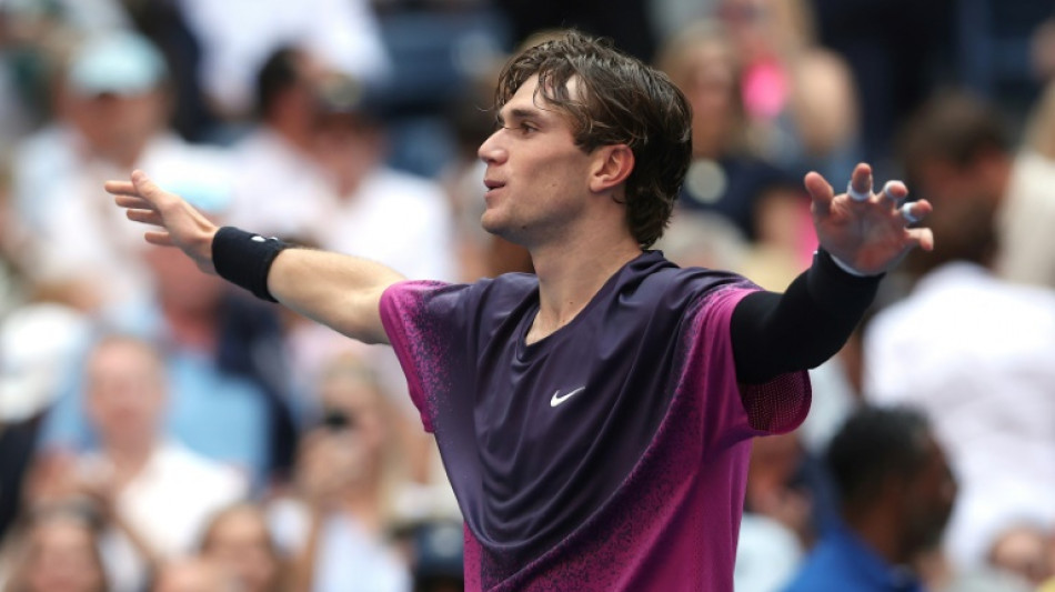 Jovem britânico Jack Draper vence De Minaur e vai à semifinal do US Open