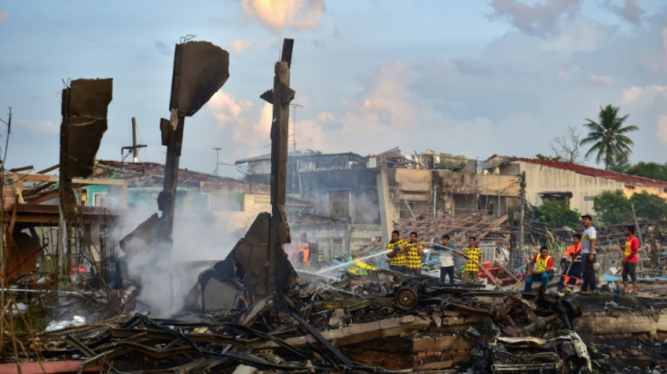 Death toll rises to at least 10 in Thai warehouse explosion