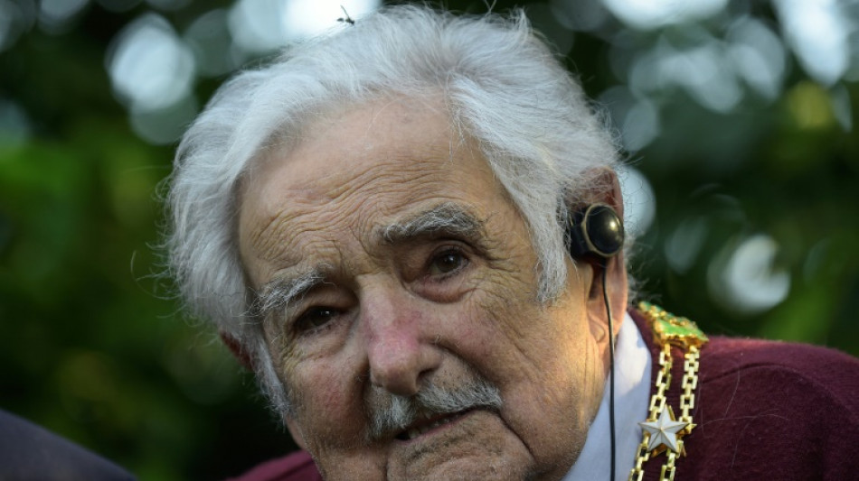 Expresidente uruguayo Mujica revela que su cáncer se extendió y abandona los tratamientos