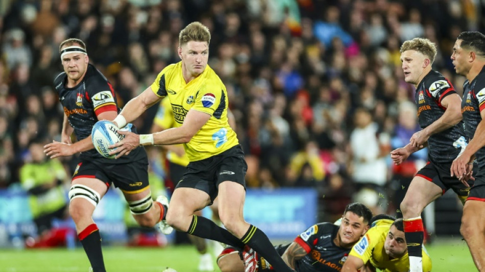 Hurricanes and Brumbies on fire in Super Rugby