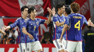 Japão goleia Peru por 4 a 1 em amistoso