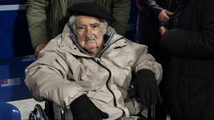 El expresidente uruguayo Mujica recibe el alta seis días después de una operación