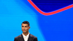 Cristiano Ronaldo diz que ainda não pensa em aposentadoria