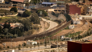 Primera gran tentativa de salto de la frontera española desde el deshielo Madrid-Rabat