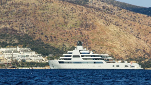 Yate del oligarca ruso Abramovich atraca en Turquía