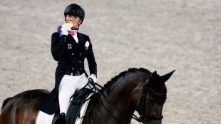 Von Bredow-Werndl gewinnt Gold in der Kür - xxx für Werth