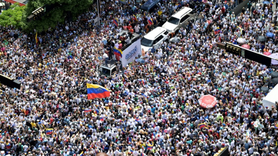 Tausende Teilnehmer bei landesweiten Protesten in Venezuela