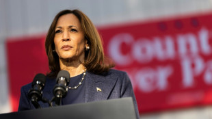 Kamala se distancia de Biden; Trump responde latinos