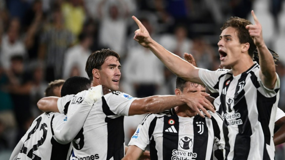 Juve give Motta perfect start against Como as Atalanta thrash Lecce