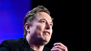 Musk se reúne con congresistas para discutir recortes de presupuesto en EEUU