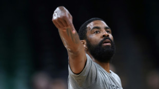 Mavs' Irving has surgery on broken hand