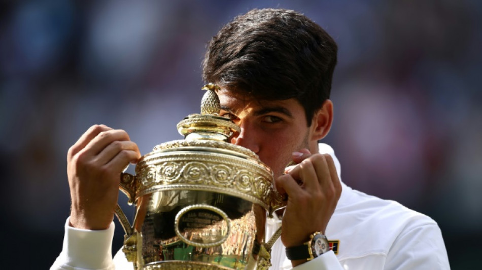 Alcaraz barre a Djokovic y gana su segundo título de Wimbledon