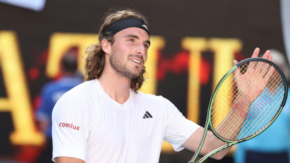 Tsitsipas schlägt Chatschanow und zieht ins Finale ein