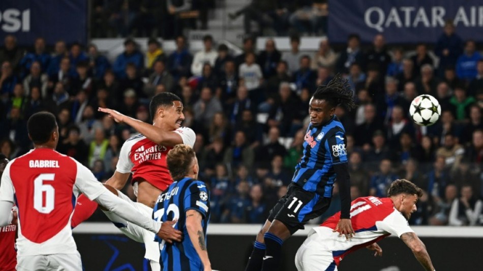 Atalanta e Arsenal empatam sem gols na 1ª rodada da Champions