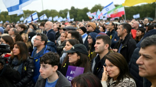 A Londres et Paris des milliers de personnes pour "ne pas oublier" les victimes du 7-Octobre