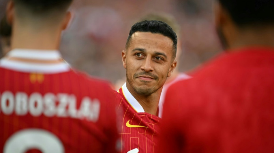 Thiago Alcântara anuncia aposentadoria aos 33 anos