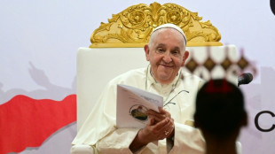 Pope Francis heads to Singapore on final stop of Asia tour