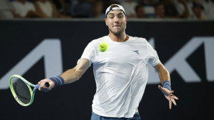 Struff übersteht Fünfsatz-Krimi in Melbourne 