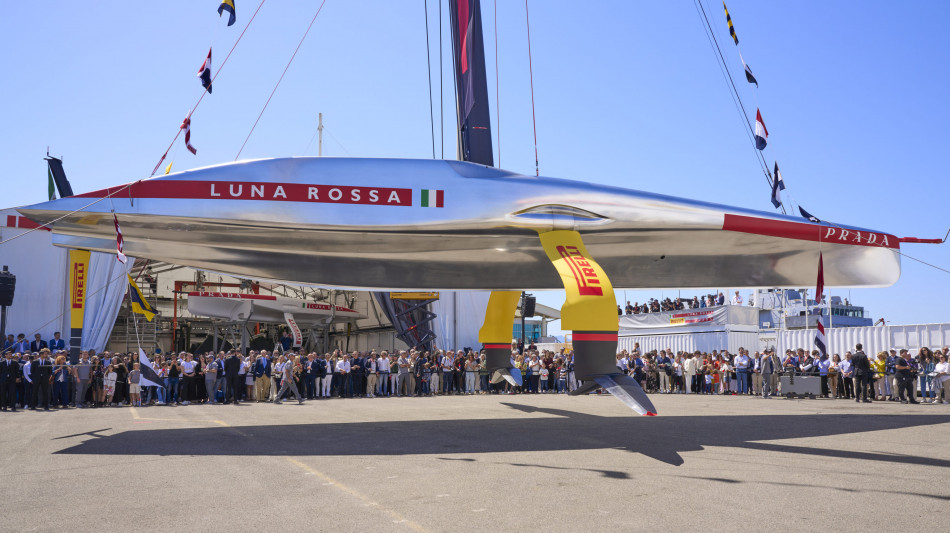 Ciclismo o windsurf, a bordo di Luna Rossa campioni altri sport