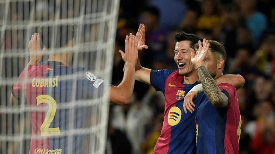 Barcelona goleia Young Boys (5-0) na Champions com dois gols de Lewandowski