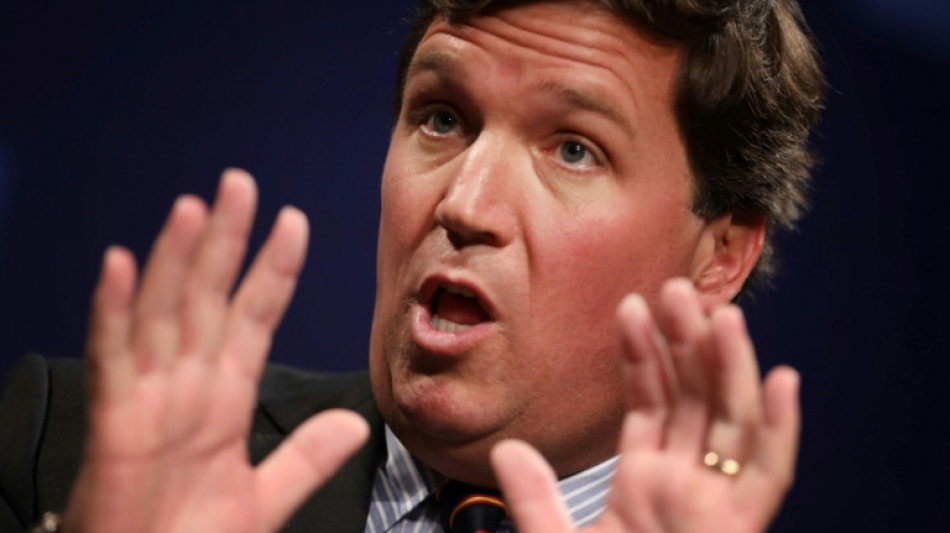 Ex-apresentador da Fox News Tucker Carlson fará programa no Twitter