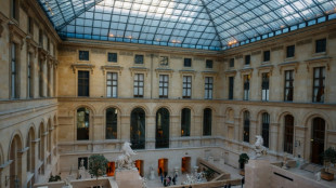 El museo del Louvre espera anuncios de Macron sobre su "futuro" tras una alarmante nota