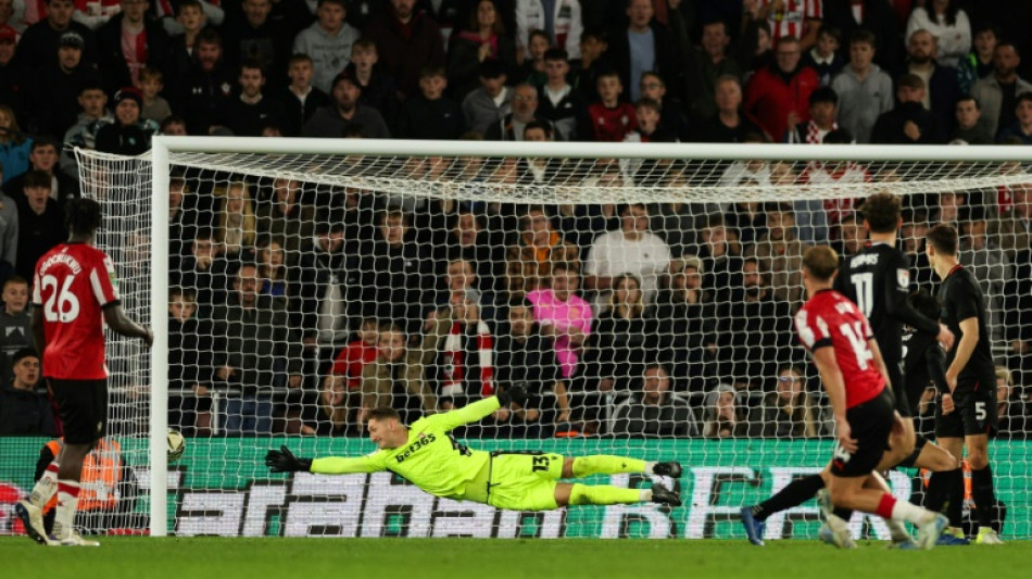 Southampton, Brentford scrape into League Cup quarter-finals