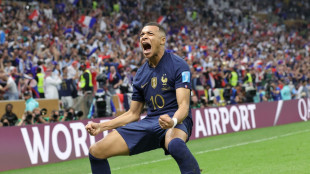 Mit acht Toren: Goldener Schuh an Mbappe