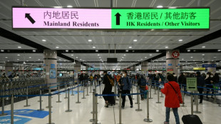 Entusiasmo en la frontera china con Hong Kong tras fin de cuarentena