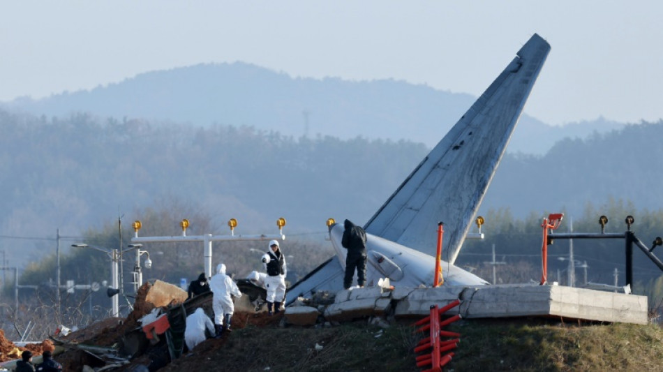 Nach Flugzeugunglück in Südkorea Durchsuchungen in Flughafen und bei Jeju Air