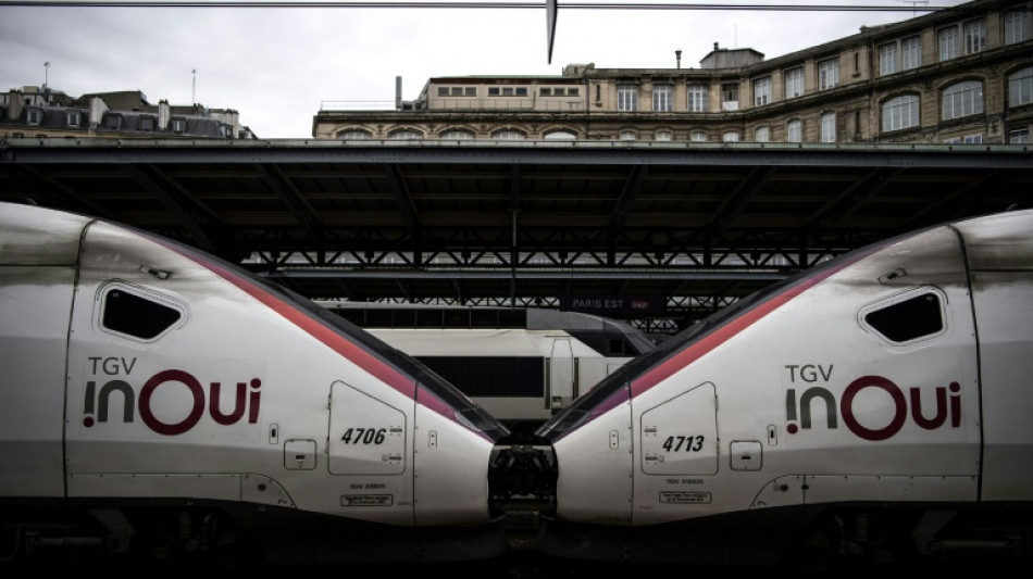 Quand les juilletistes croisent les aoûtiens: trains et routes pris d'assaut vendredi