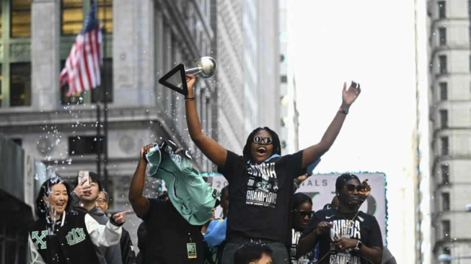 'Heroes': WNBA champions Liberty feted with NY parade