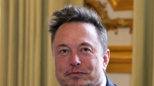 Elon Musk elogia 'vitalidade' da China durante visita a Pequim