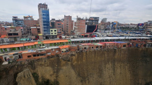 A vida à beira da tragédia em casas construídas em perigosas encostas na Bolívia