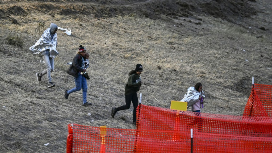 Casa Branca denuncia Texas mais uma vez após afogamento de três migrantes