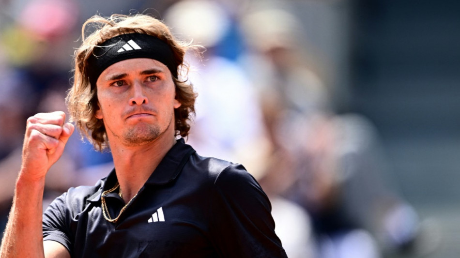 Zverev kämpft sich in Runde zwei der French Open