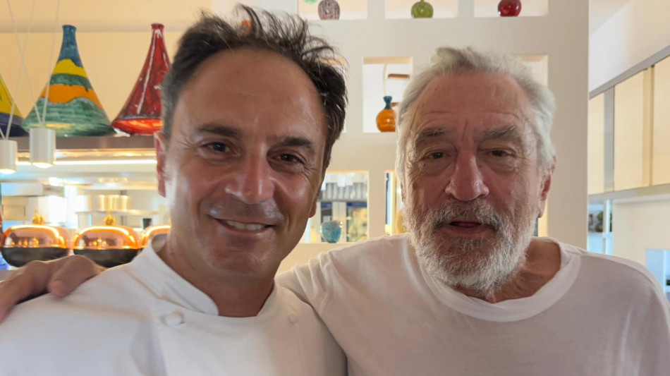 Relax e buona cucina per la vacanza ischitana di Robert De Niro