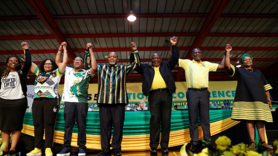 El ANC de Sudáfrica reelige al presidente Ramaphosa como líder del partido