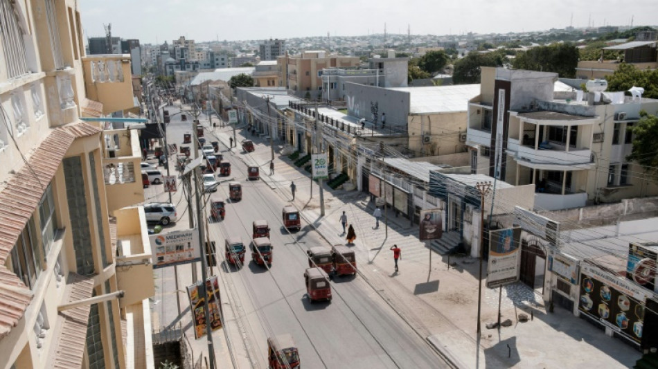 Cuatro muertos en un hotel ocupado por yihadistas en Somalia