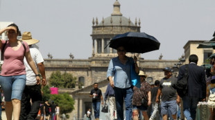 Mexico bakes under killer heat wave 