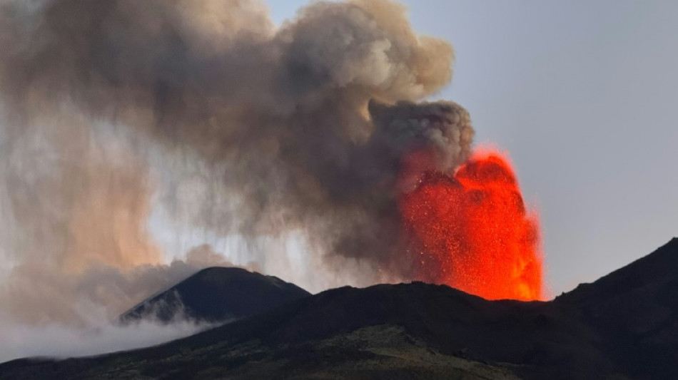 Flights suspended in Sicily's Catania as volcano erupts