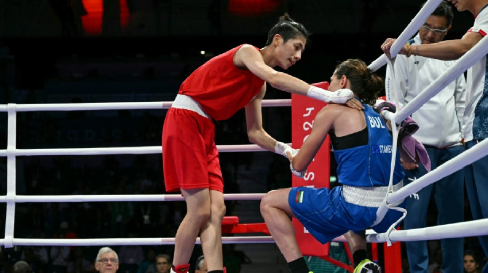 Boxeadora taiwanesa Lin, inmersa en polémica de género, asegura una medalla