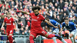 Sieg im Derby: Liverpool jagt City