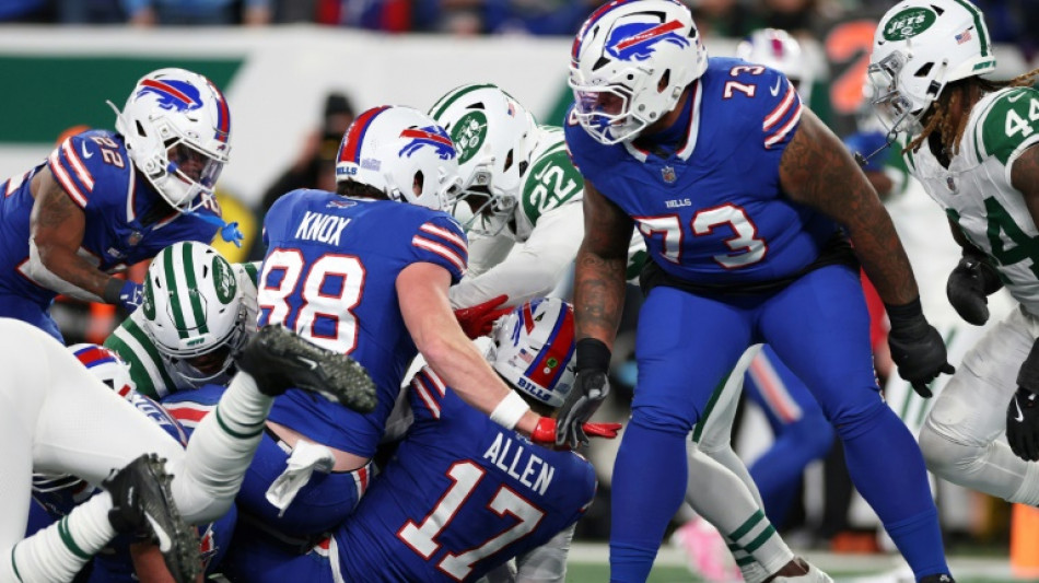 Allen and Bills foil Rodgers, outlast Jets 23-20