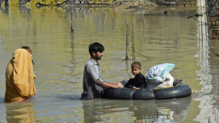 Gran operación de rescate en Pakistán por las inundaciones que han causado más de un millar de muertos