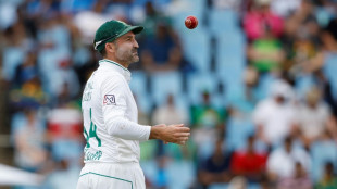 Ex-skipper Elgar 'stabbed in the back' by Cricket South Africa 